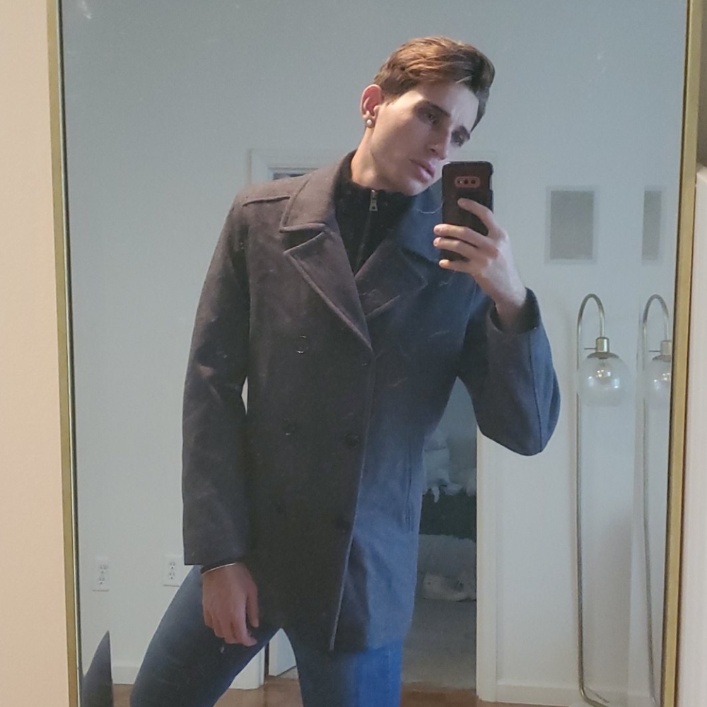 Grey coat - Picture 2 of 5